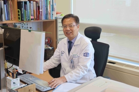 2025 KAMT 울산 Plenary Lecture 연자, 차경호 대한임상화학검사학회 명예학회장을 만나다
